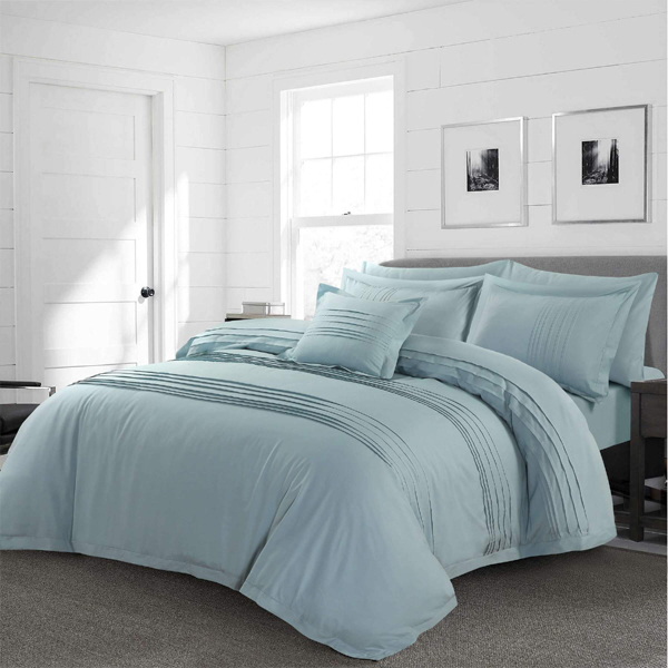 SOLID DYED PIN-TUCK PLEATED DUVET SET WITH DEC PILLOW